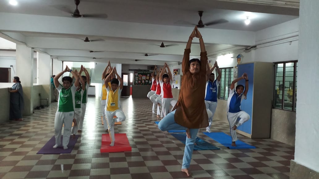 Yoga Classes in Patna, Best Yoga Classes in Patna, Yoga Therapy in Patna,Acupressure Therapy in patna