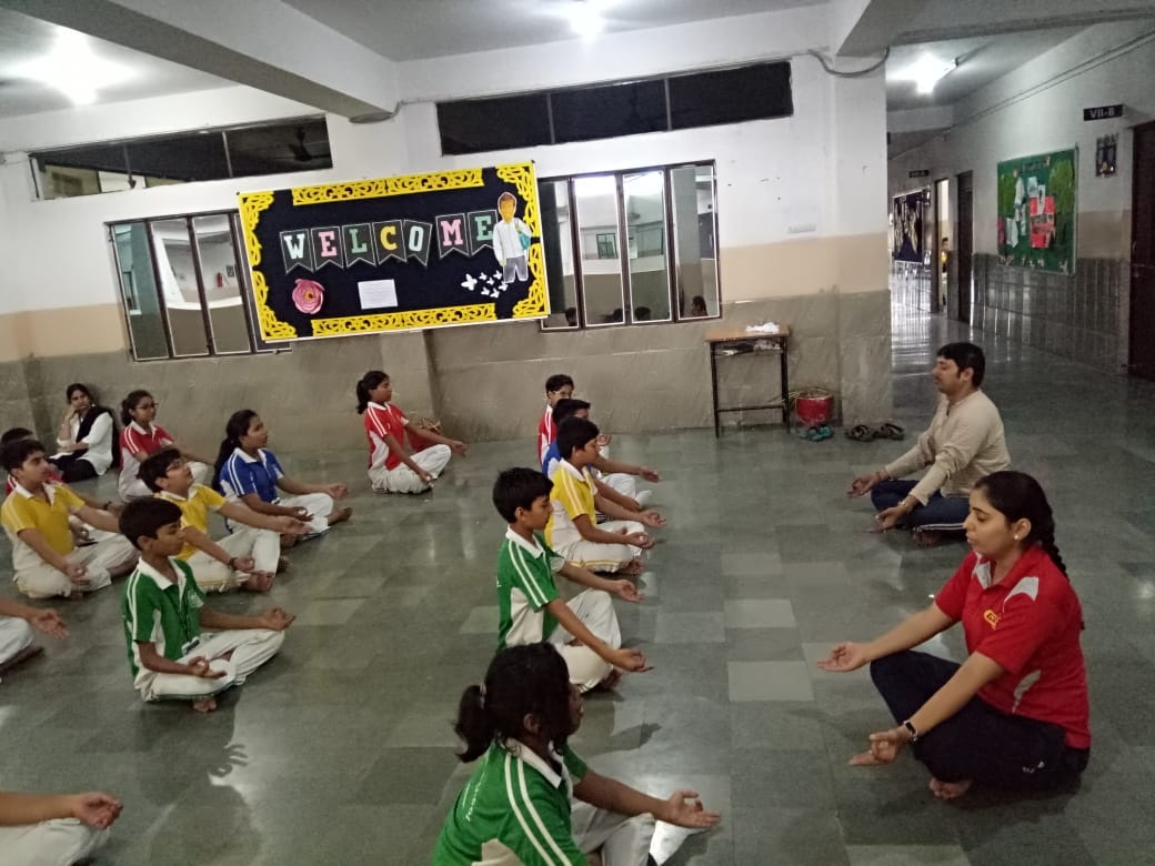 Yoga Classes in Patna, Best Yoga Classes in Patna, Yoga Therapy in Patna,Acupressure Therapy in patna