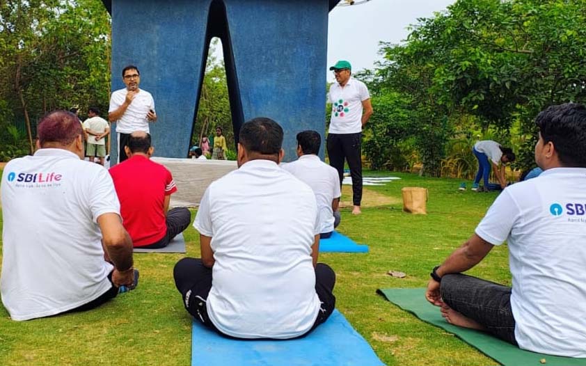 Yoga Classes in Patna, Best Yoga Classes in Patna, Yoga Therapy in Patna,Acupressure Therapy in patna